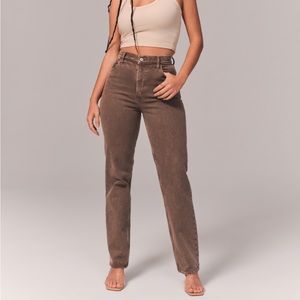 Abercrombie The 90’s Straight Curve Love Jeans NWT